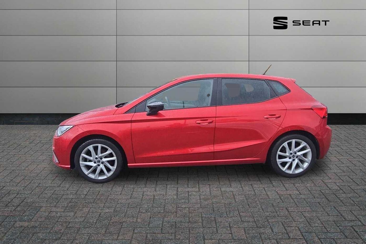 SEAT Ibiza 1.0 TSI 110 FR 5dr