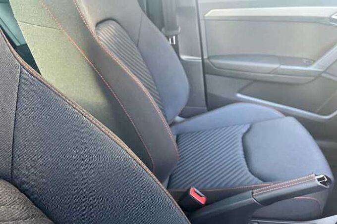 SEAT Arona 1.0 TSI 115 FR Black Edition 5dr