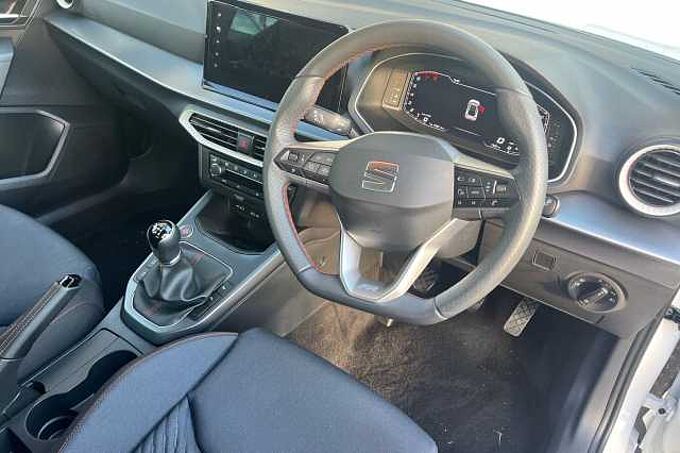 SEAT Arona 1.0 TSI 115 FR Black Edition 5dr