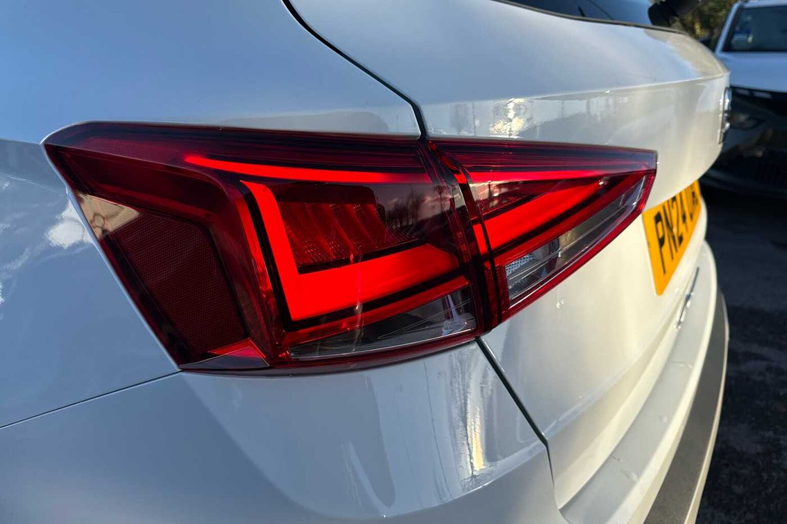 SEAT Arona 1.0 TSI 110 XPERIENCE Lux 5dr DSG