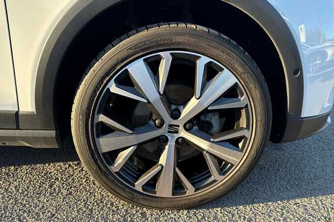 SEAT Arona 1.0 TSI 110 XPERIENCE Lux 5dr DSG