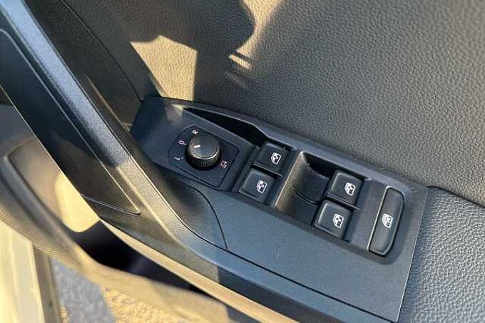 SEAT Arona 1.0 TSI 110 XPERIENCE Lux 5dr DSG